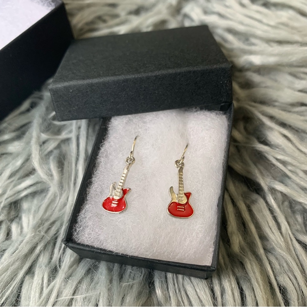 Electric Guitar Earrings 🎸